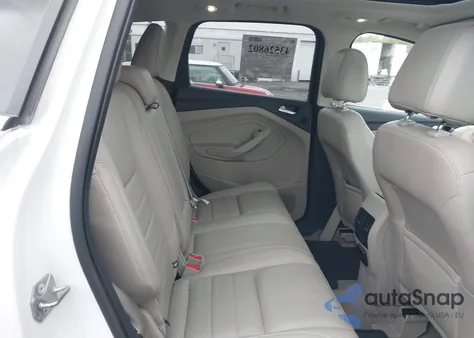 2014 Ford Escape Titanium z USA, uszkodzony, nr VIN 1FMCU9JX8EUC41091